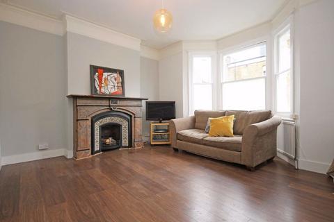 1 bedroom flat to rent, St. Margarets Road, London W7