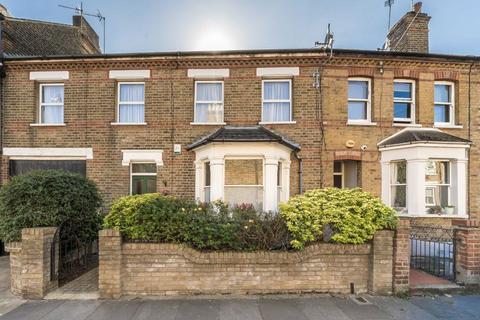 1 bedroom flat to rent, St. Margarets Road, London W7