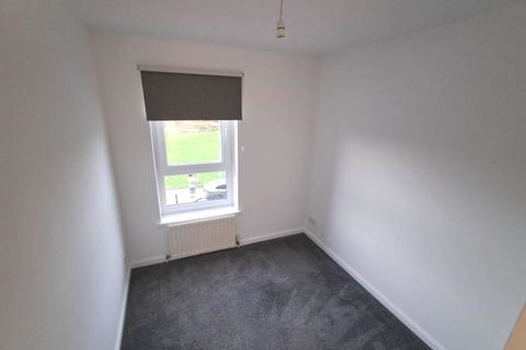 2 bedroom flat to rent, Weavers Court, Seedhill Road, Paisley