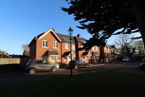 2 bedroom terraced house to rent, Cressex Close, Buckinghamshire HP12