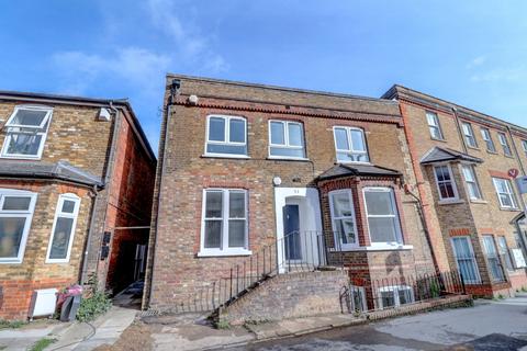 1 bedroom apartment to rent, Castle Street, Buckinghamshire HP13