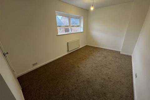 2 bedroom semi-detached house to rent, Heaviside Place, Durham