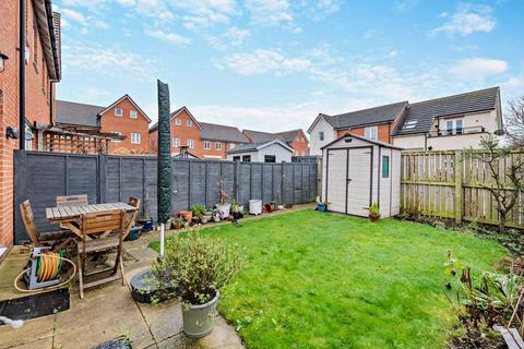 3 bedroom semi-detached house for sale, Riverside Way, Castleford, West Yorkshire