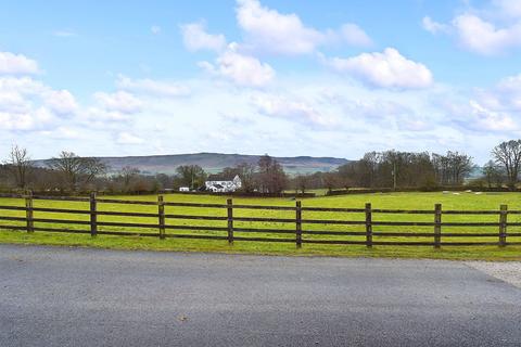 3 bedroom bungalow to rent, Fleets Lane, Rylstone, BD23