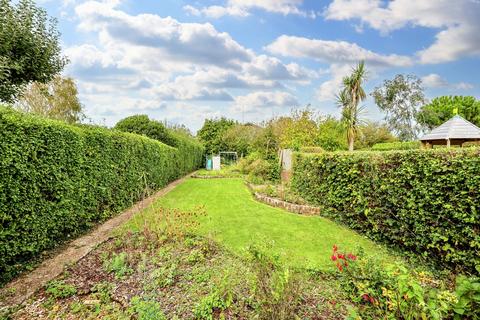 4 bedroom semi-detached house for sale, Royal George Road, Burgess Hill, RH15