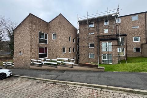 2 bedroom apartment to rent, Frizley Gardens, Frizinghall, Bradford, West Yorkshire