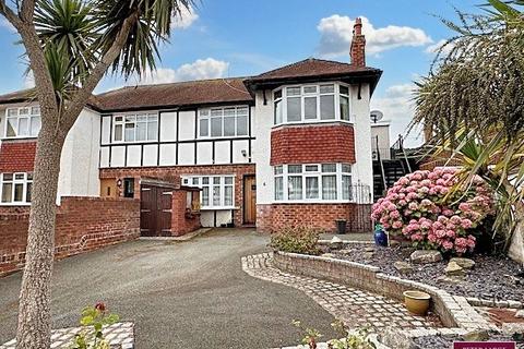 3 bedroom semi-detached house for sale - 6 Clwyd Avenue, Prestatyn, Denbighshire LL19 9NG