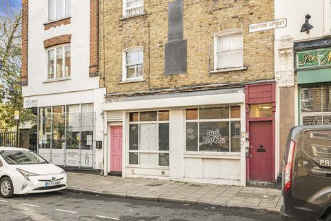 Retail property (high street) to rent, 152-154 Hoxton Street, London, N1 6SH