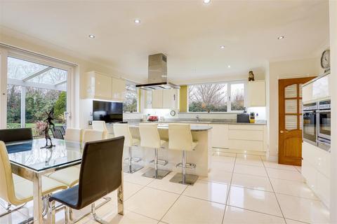 5 bedroom detached house for sale, Sycamore Lane, Bleasby NG14