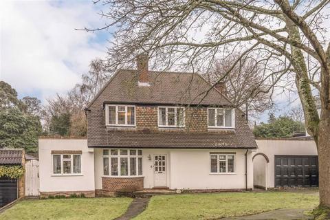 4 bedroom detached house for sale, Clifford Avenue, Chislehurst BR7