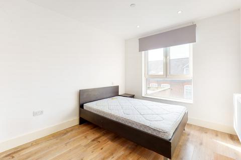 1 bedroom flat to rent, Kilburn High Road