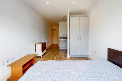 1 bedroom flat to rent, Kilburn High Road