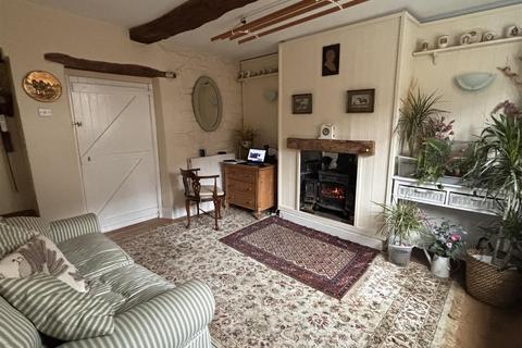 2 bedroom cottage to rent, Cub Cottage, Market Square, Kineton