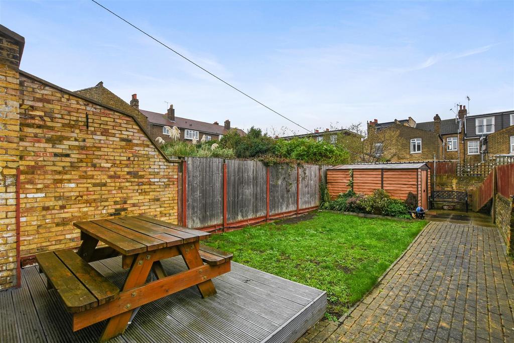 08-0dbc GCWT - GFF 37 Lushington Road - Garden -Ori