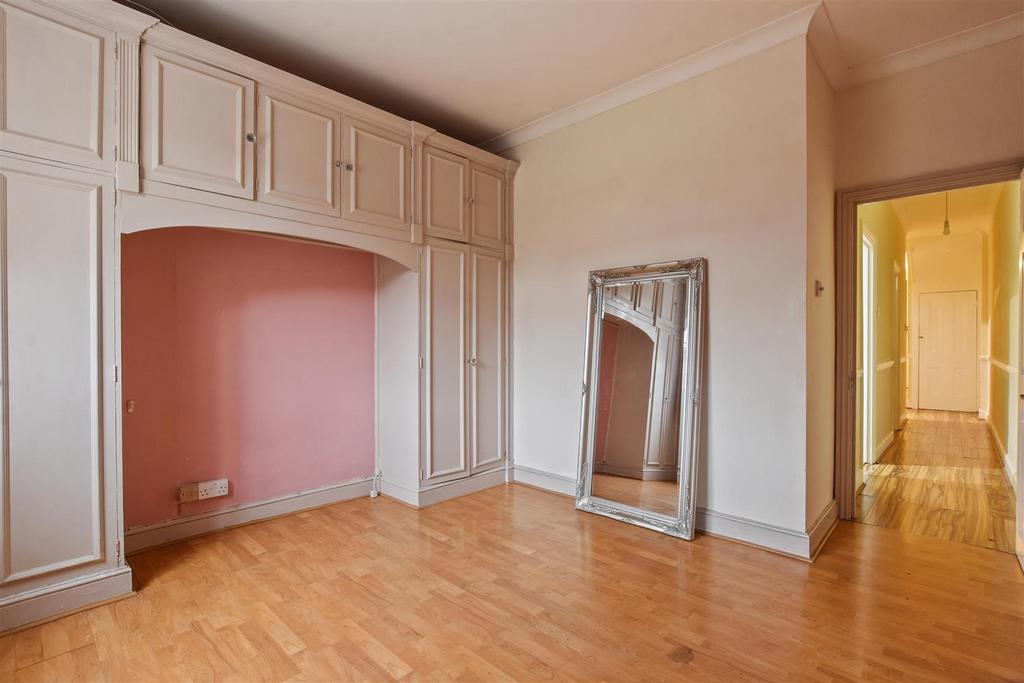 02-8058 GCWT - GFF 37 Lushington Road - Bedroom 2 -