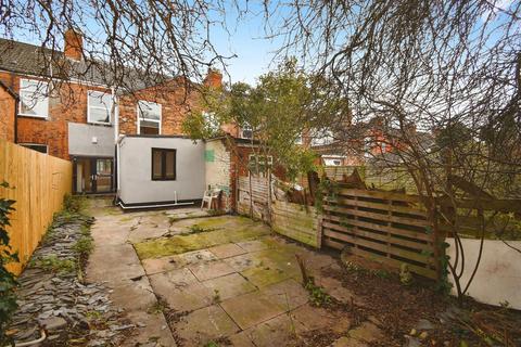 3 bedroom terraced house for sale, Albert Avenue, Hull