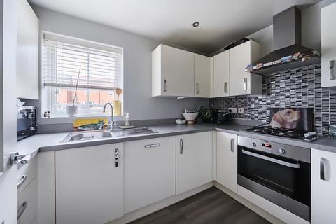 2 bedroom apartment to rent, Kingsbrook,  Aylesbury,  HP22