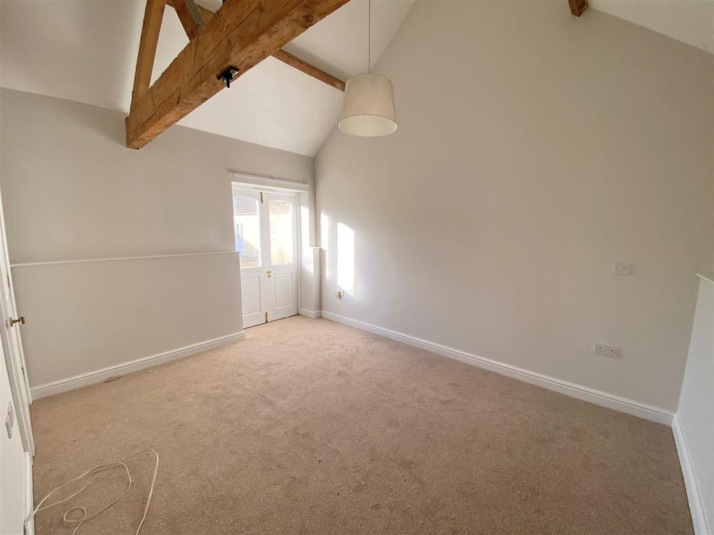 Bedroom One.jpg