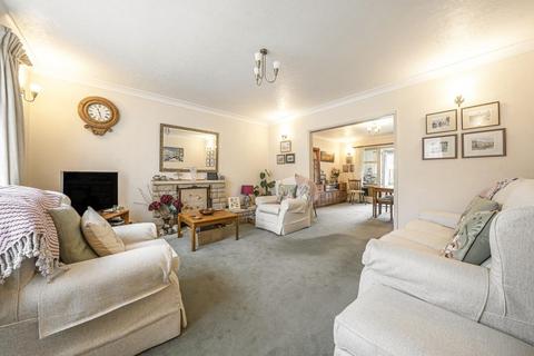 3 bedroom detached house for sale, Park Road, Kingston Upon Thames KT2