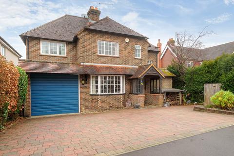 5 bedroom detached house for sale, Longley Road, Farnham, Surrey, GU9