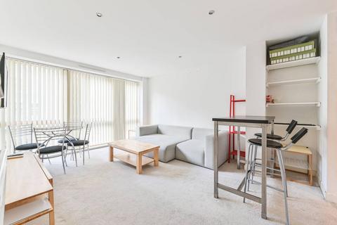 2 bedroom flat to rent, Newington Causeway, Elephant and Castle, SE1