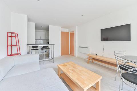 2 bedroom flat to rent, Newington Causeway, Elephant and Castle, SE1