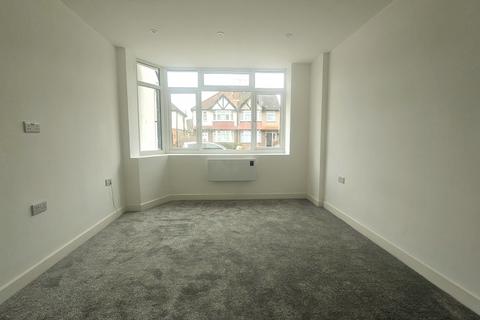 2 bedroom maisonette for sale, Ellerdine Road,  Hounslow, TW3