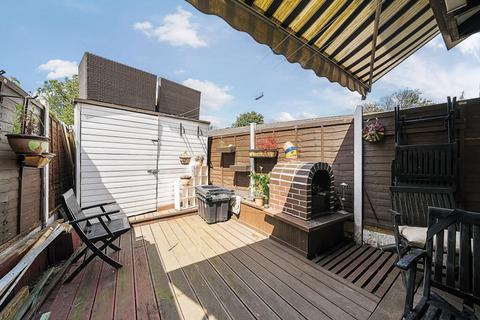 6 Davis Street, London, E13 9EE