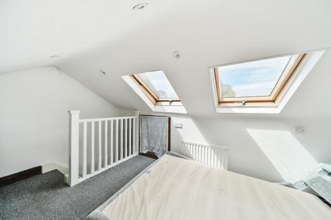 6 Davis Street, London, E13 9EE