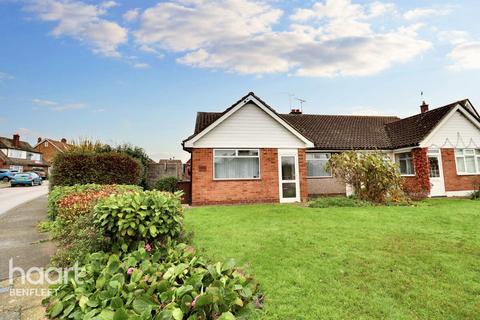 2 bedroom semi-detached bungalow for sale, Hart Road, Benfleet