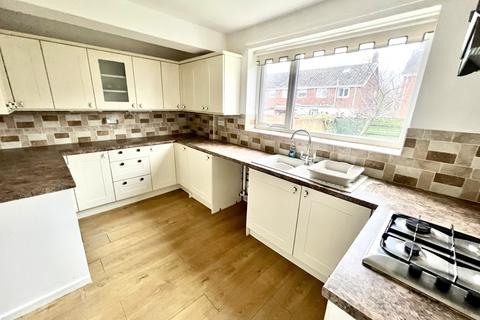 3 bedroom end of terrace house for sale, Huxley Walk, Rift House