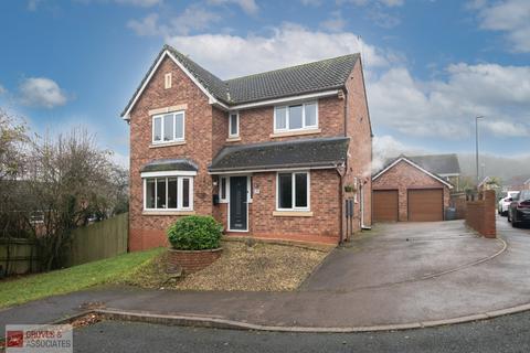 4 bedroom detached house for sale, Fernwood Close, Redditch, Worcestershire