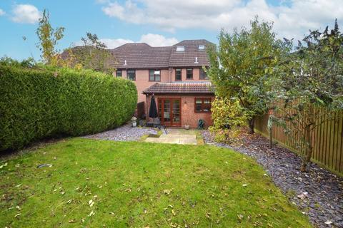 4 bedroom end of terrace house for sale, Gables Drive, High Wycombe HP14