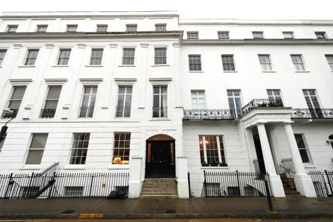 2 bedroom flat to rent, Clarendon Square, Leamington Spa, CV32