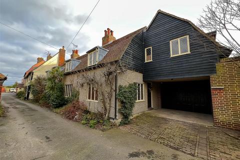 5 bedroom house for sale, Queen Street, Great Oakley CO12