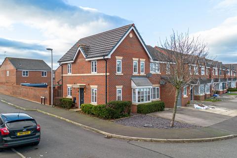 3 bedroom semi-detached house for sale, Shackleton Avenue, Widnes WA8