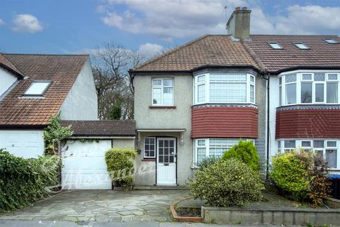 3 bedroom semi-detached house for sale, Bigginwood Road, London