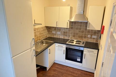 2 bedroom flat to rent, William Street, Failsworth