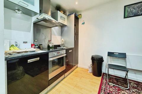 Studio to rent, Gateway East, Marsh lane, Leeds, LS9