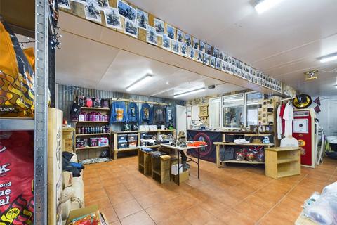 Retail property (high street) to rent, Wadebridge, Cornwall