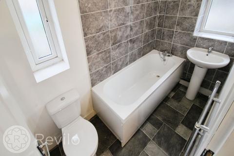 3 bedroom semi-detached house for sale, Fusilier Way, Rochdale, OL11