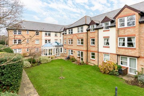1 bedroom retirement property for sale, Queens Road, London SW19