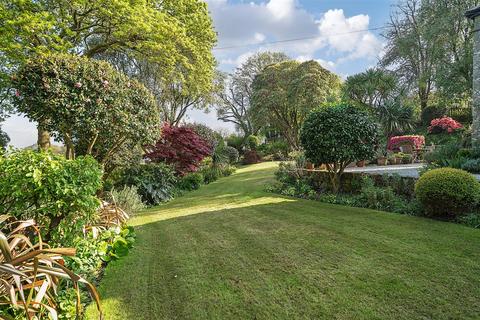 4 bedroom detached house for sale, Bridge, Constantine