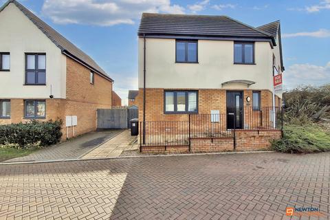 3 bedroom semi-detached house for sale, Harper Crescent, Gunthorpe, Peterborough, PE4