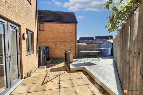 10 Harper Crescent, Peterborough, PE4 7DF