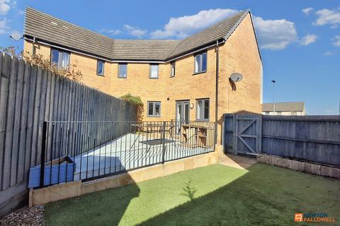 10 Harper Crescent, Peterborough, PE4 7DF