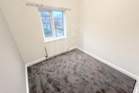 3 bedroom terraced house to rent, Londesboro Grove, Leeds LS9