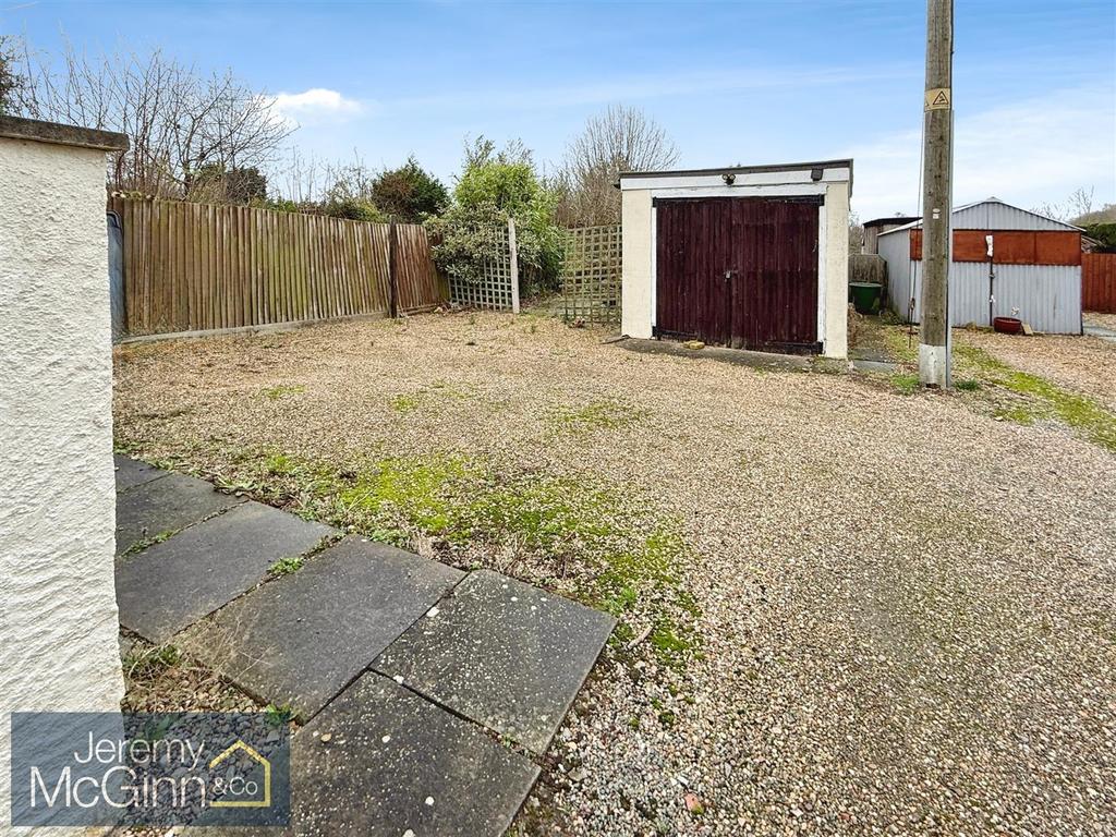 Driveway &amp; Garage