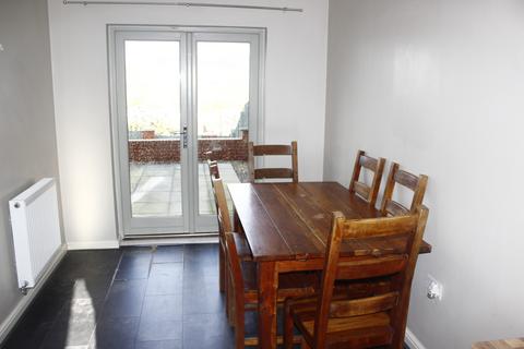 3 bedroom link detached house to rent, Lon Y Grug, Neath, SA10 6