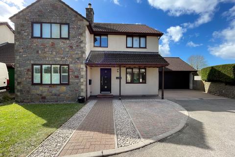 4 bedroom detached house to rent, Hilliers Lane, Churchill